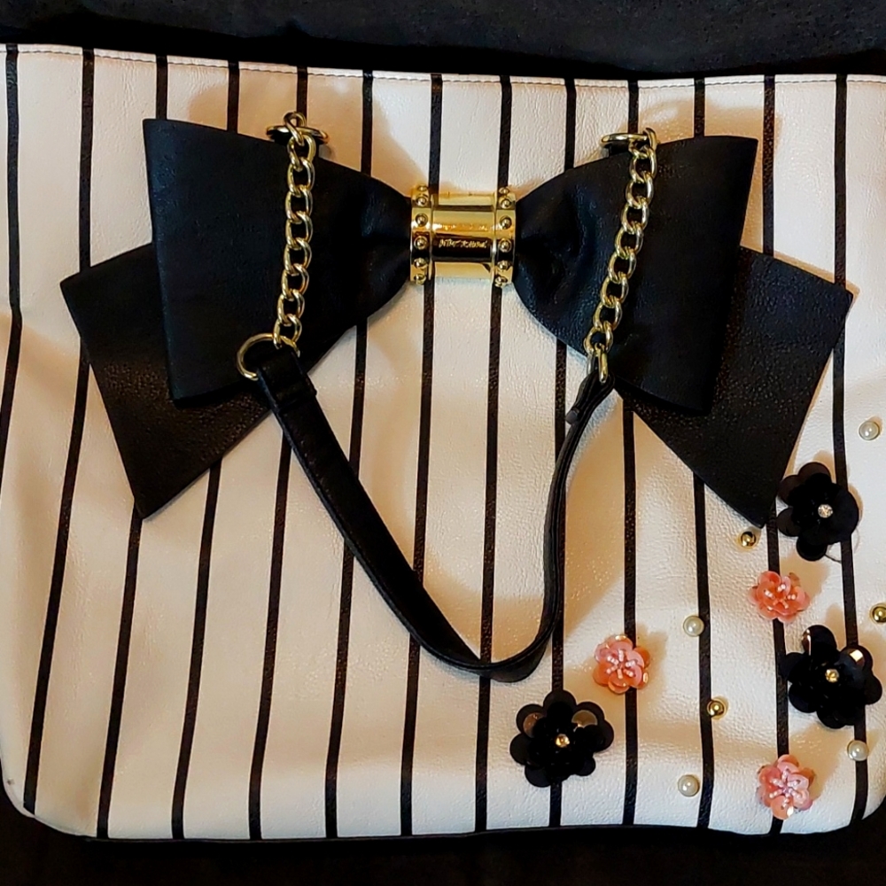 Betsey Johnson tote